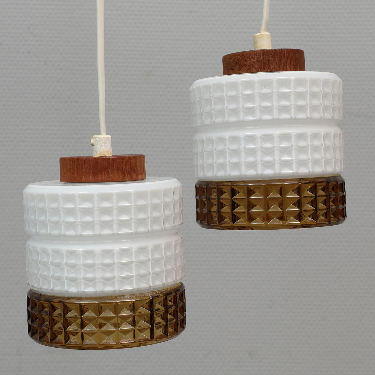 WINDOW LAMPS, a pair, 1960s.