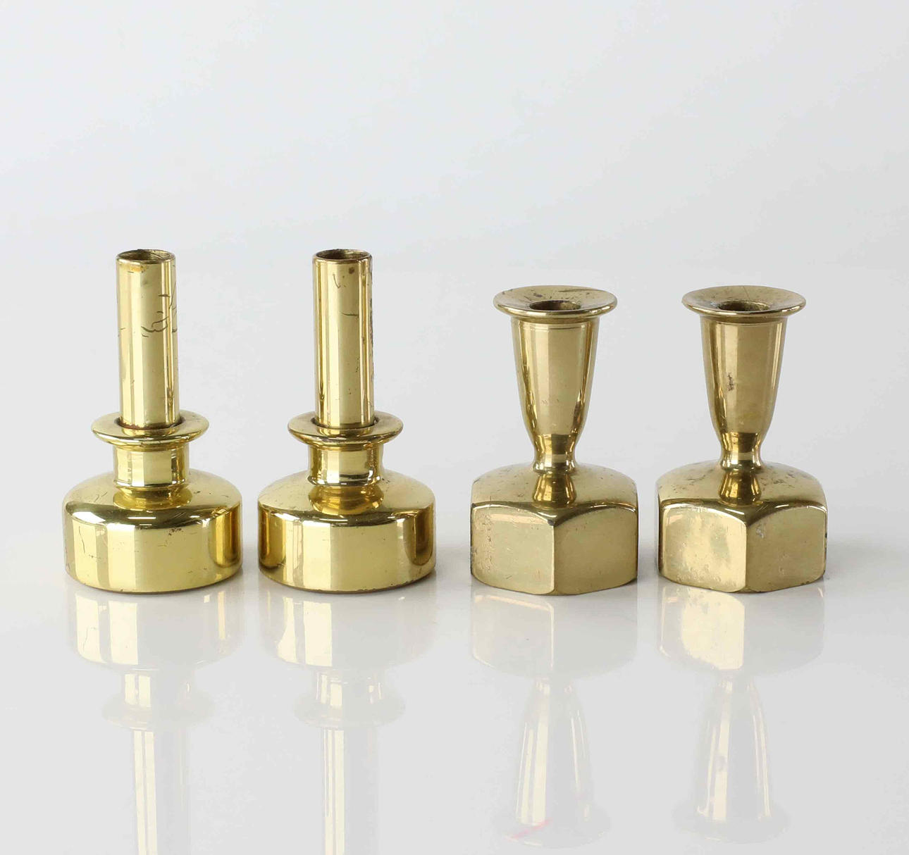 HANS-AGNE JAKOBSSON. Lysestager, 2 par, messing, Markaryd.