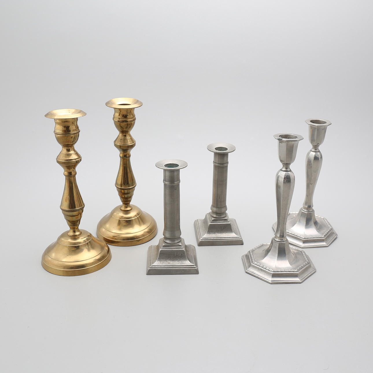 LJUSSTAKAR, 3 par, tenn och mässing.