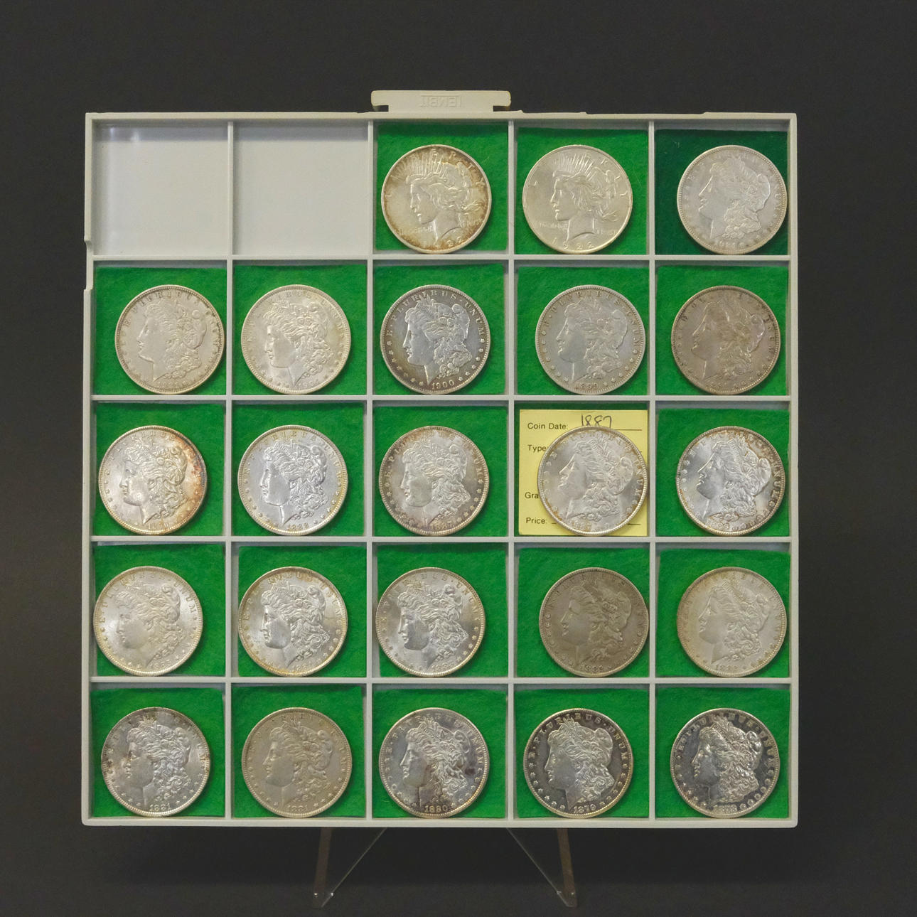 MÜNZENSAMMLUNG. 23 SILBERDOLLAR USA. 1878-1922.