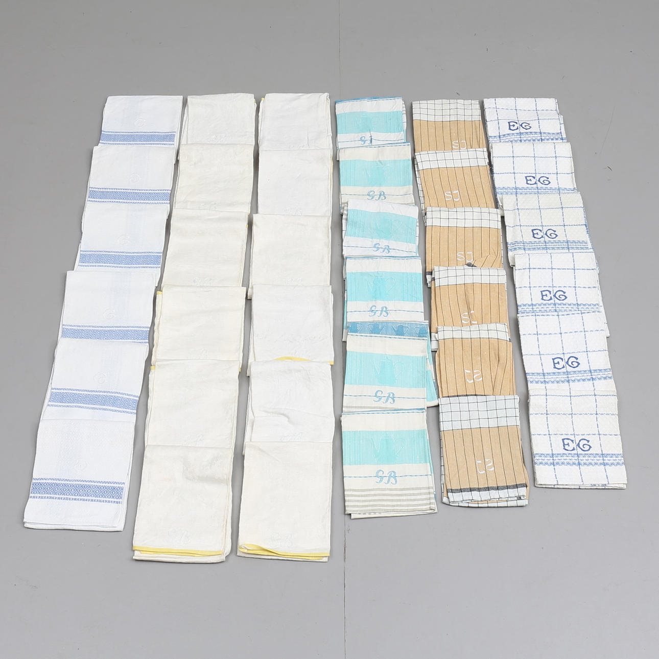 LINNEHANDDUKAR, 36 st, 1900-tal.