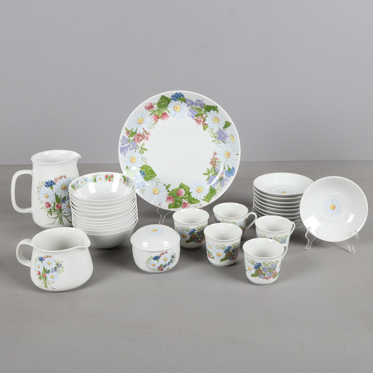 RÖRSTRAND, servis 'Midsommar' 20 dlr.