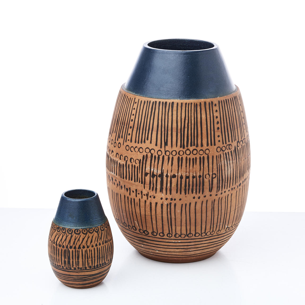 LISA LARSON. Vaser, 2 st, "Granada", Gustavsberg.