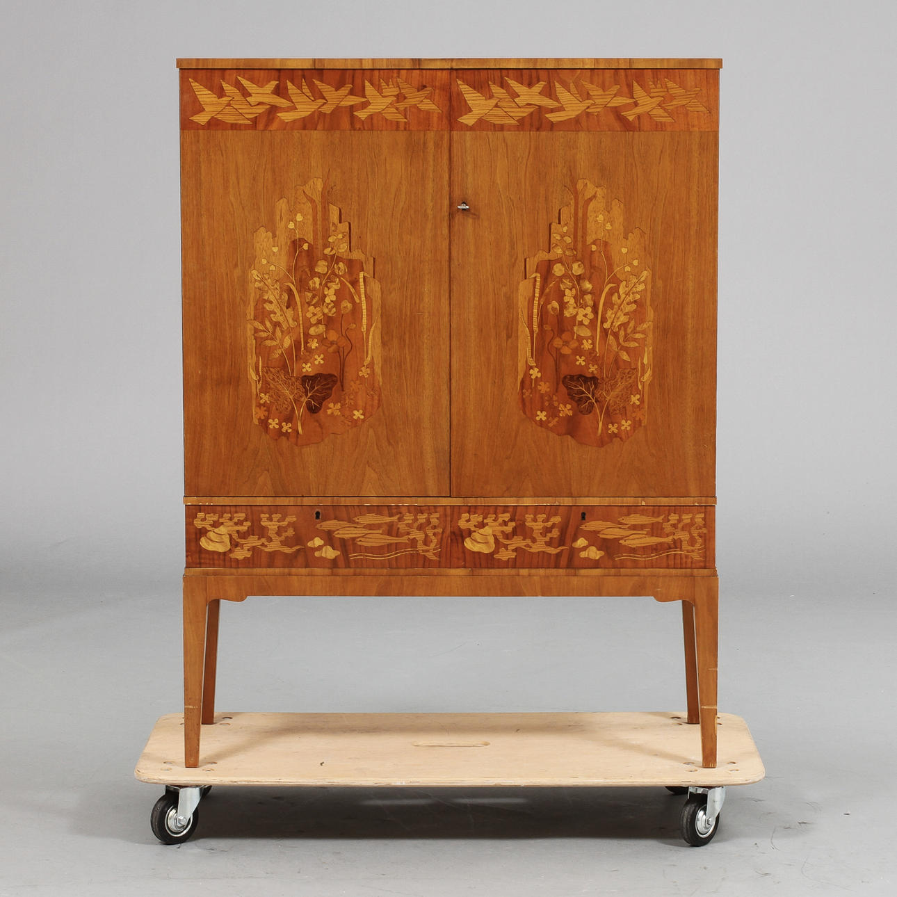 SKÅP, Erik Mattsson, Möbelbolaget Tranås, 1940-tal.