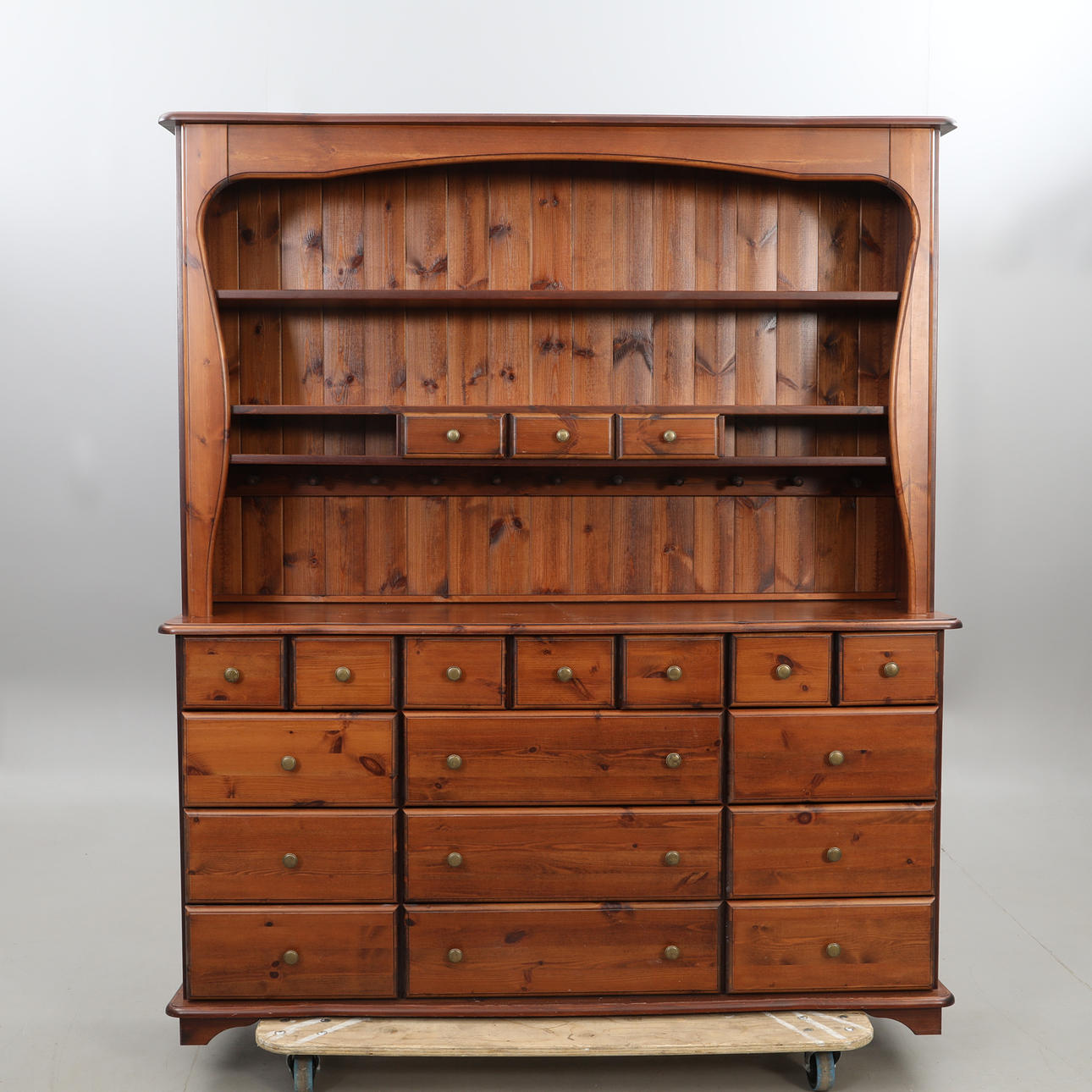 KÖKSSKÅP/VITRINSKÅP,delbart.