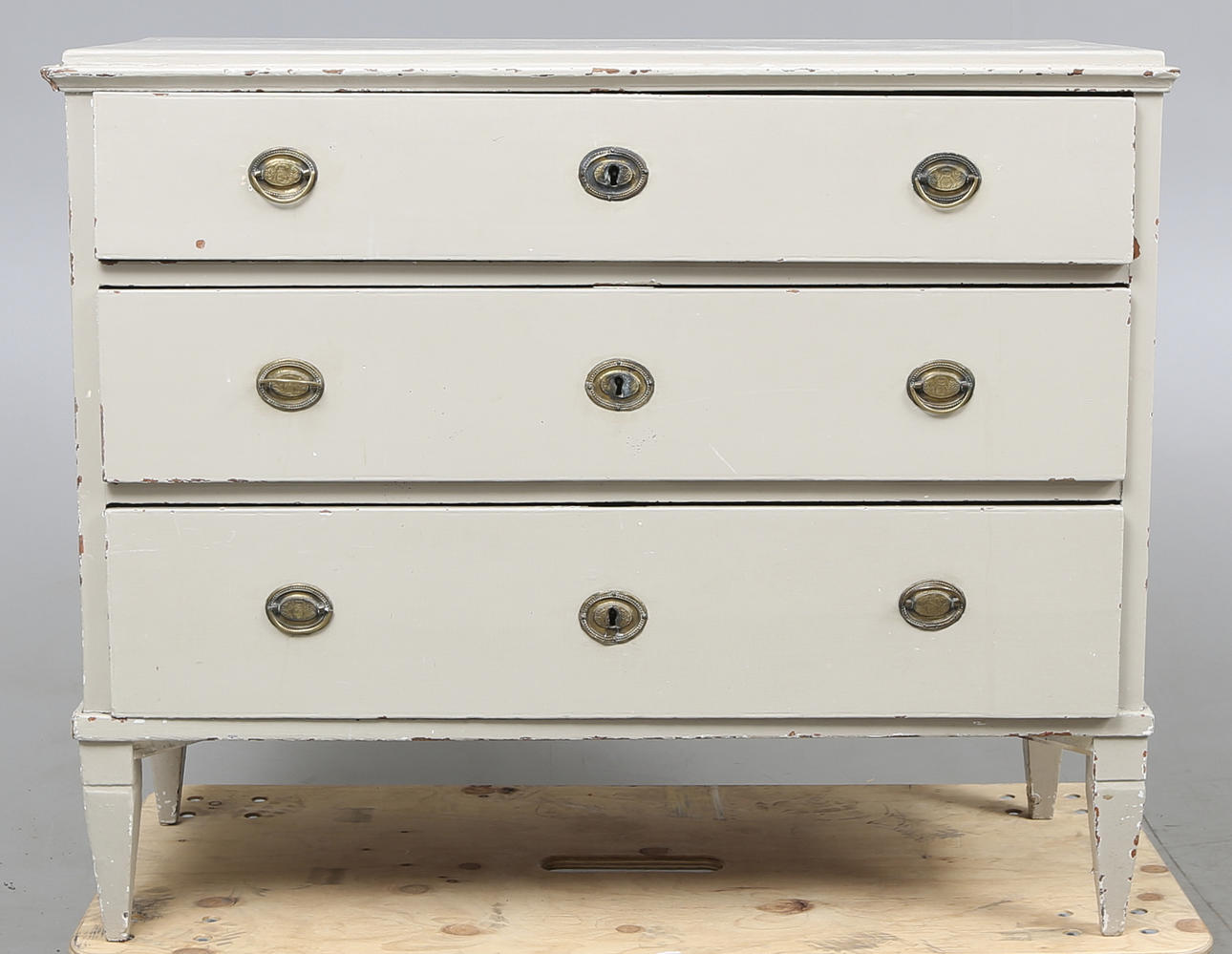 BYRÅ, sengustaviansk stil, 1800-tal.