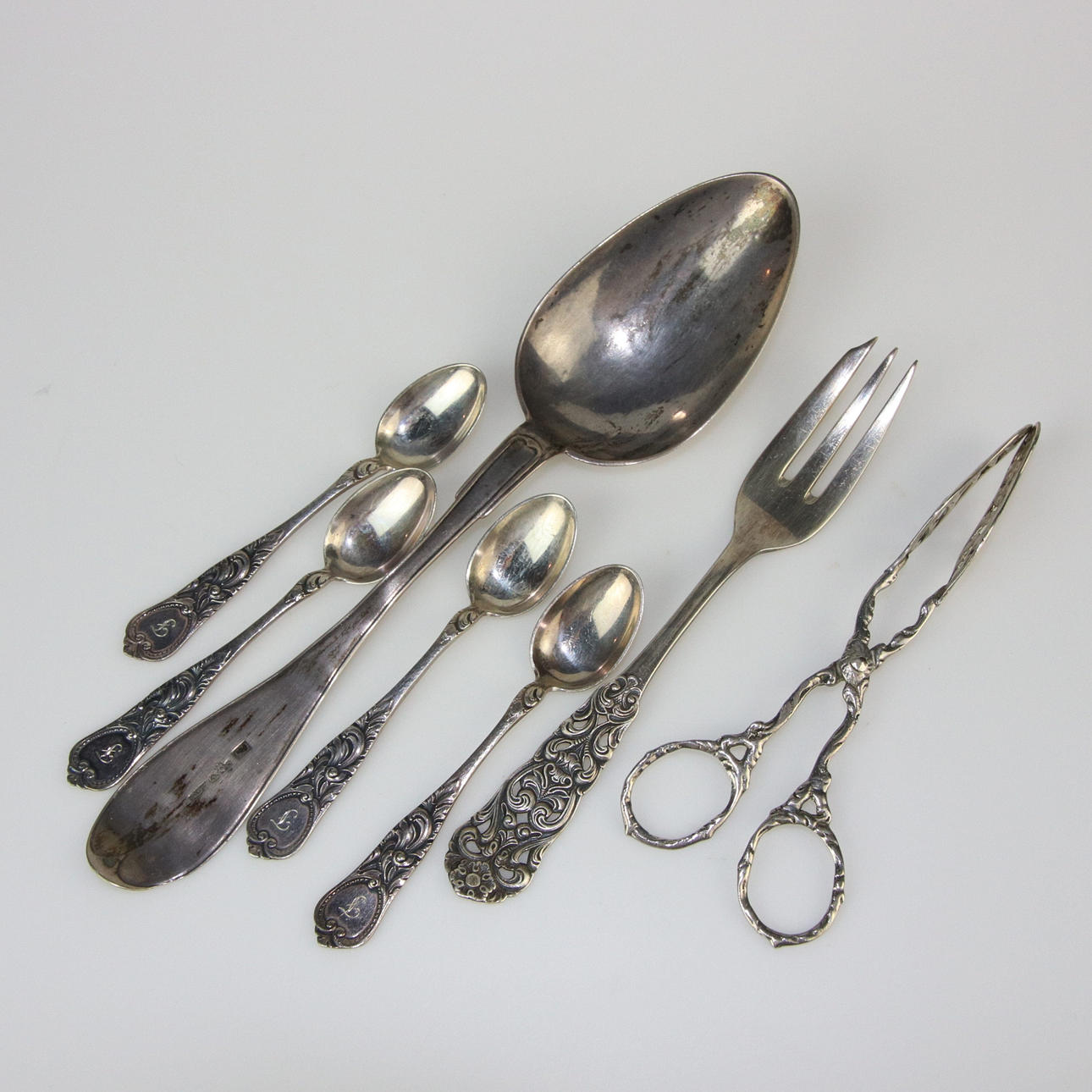 KOLLEKTION SØLV, 7 dele, sølv 830, totalvægt ca. 107 gr.