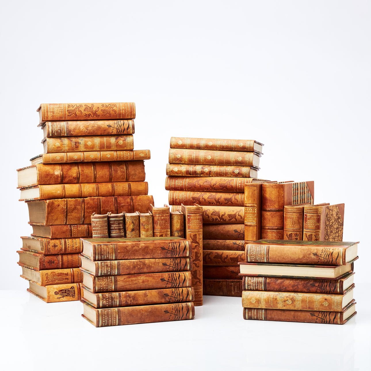 A Collection OF BOOKS, approx. 40 pcs., with leather binding, i.a. Henrik Schück, Albert Engström etc.