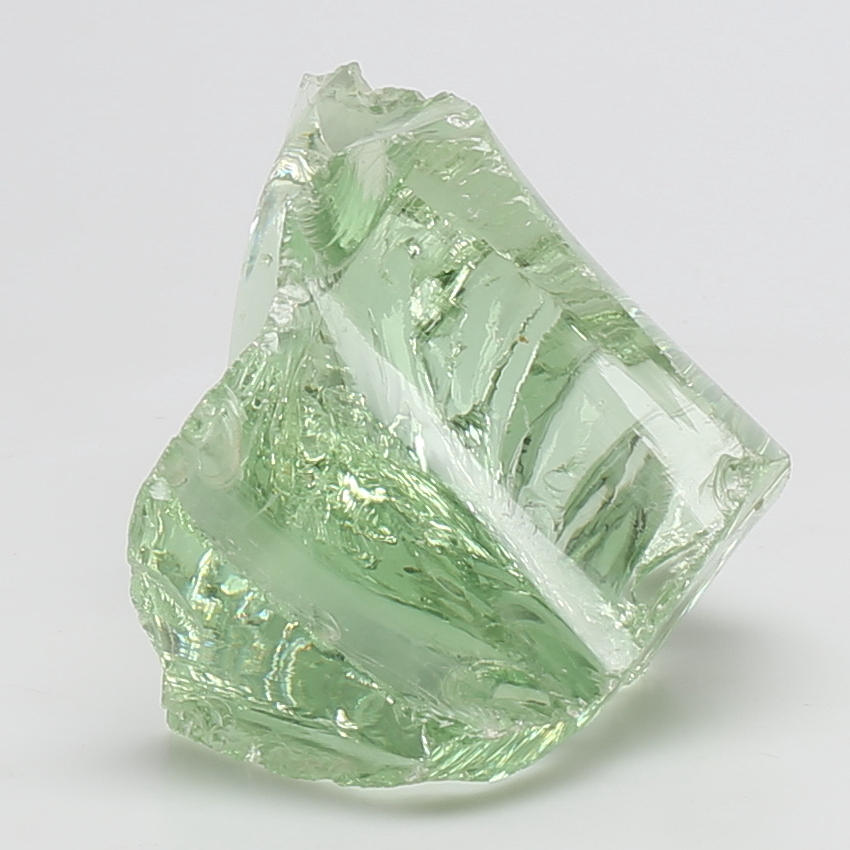 GLASBLOCK, i gröntonat glas, osignerad, möjligen Kosta.