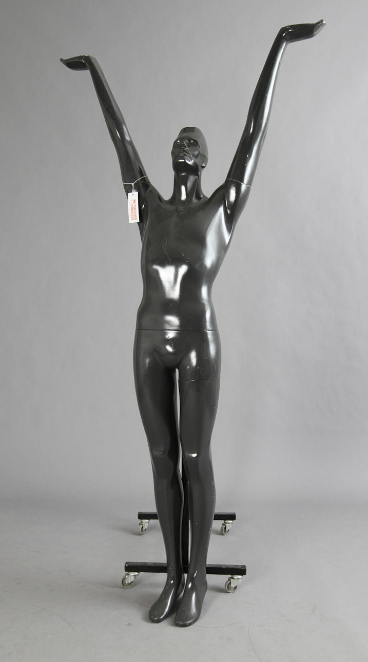 SKYLTDOCKA, man. Kyoya. Grå glasfiber.