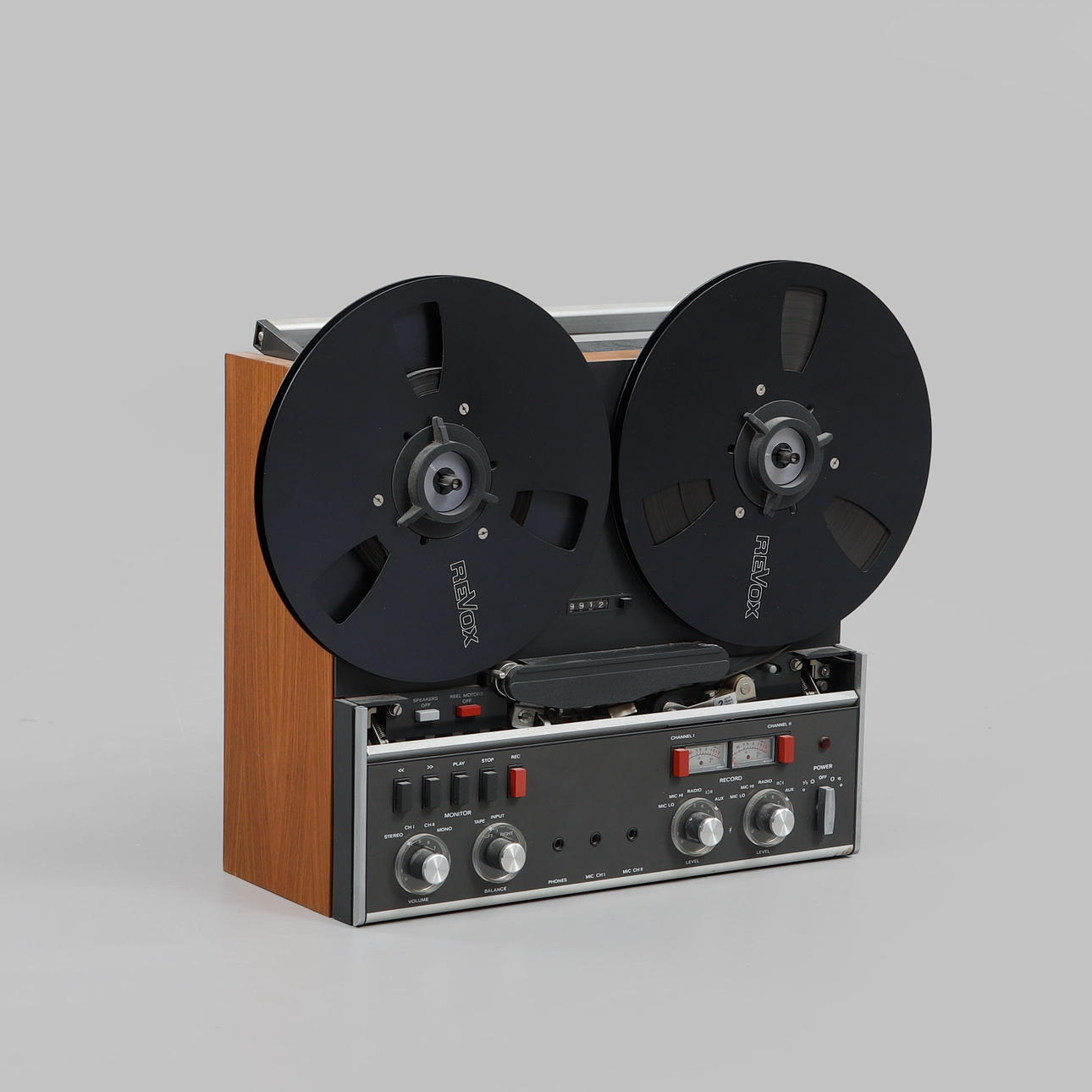 ROLLER TAPE PLAYER, Revox A77. Miscellaneous - Modern consumer electronics  - Auctionet