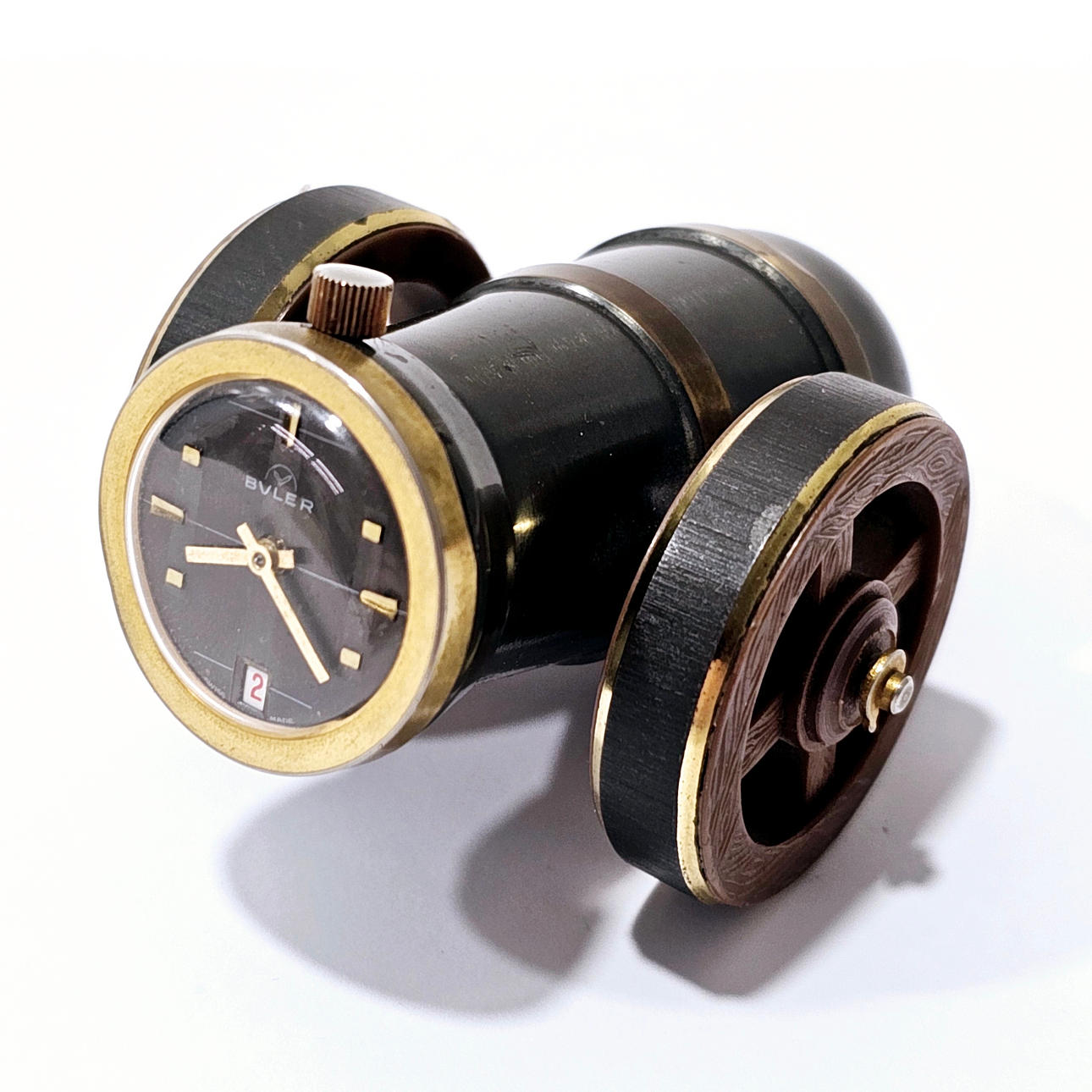 BULER SHOWCASE CLOCK AS A CANNON. TWENTIETH CENTURY. Clocks & Watches ...