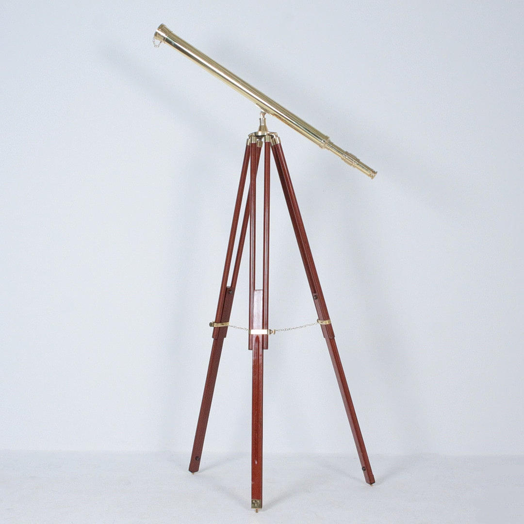 Teleskop, messing, på stativ.