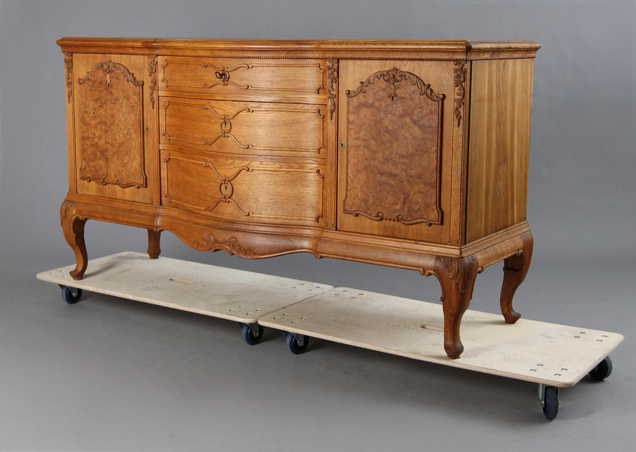 SIDOSKÅP, Ek, 1900-tal.