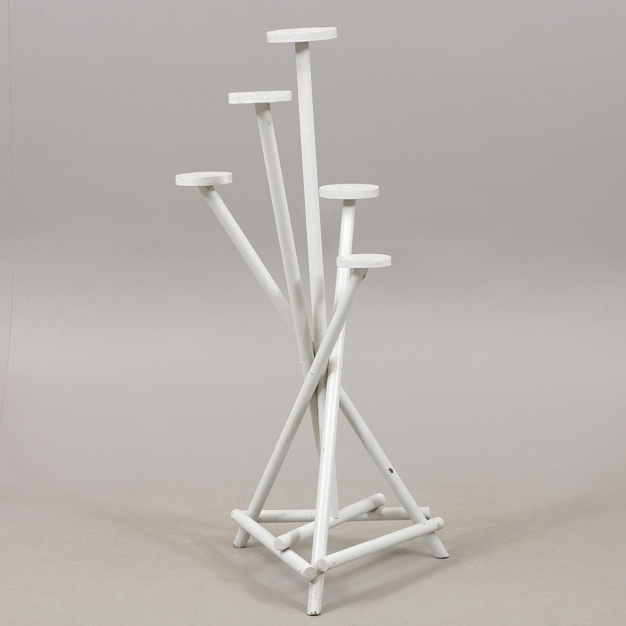 PIEDESTAL, trä, 1900-talets första hälft.