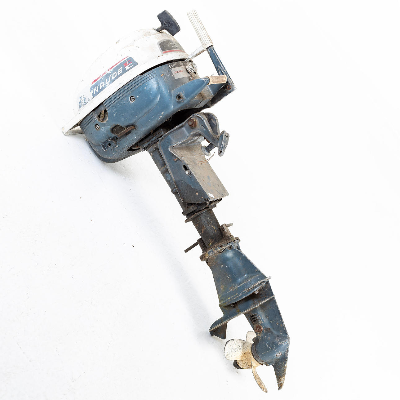 BOAT ENGINE, Evinrude 3 HP.