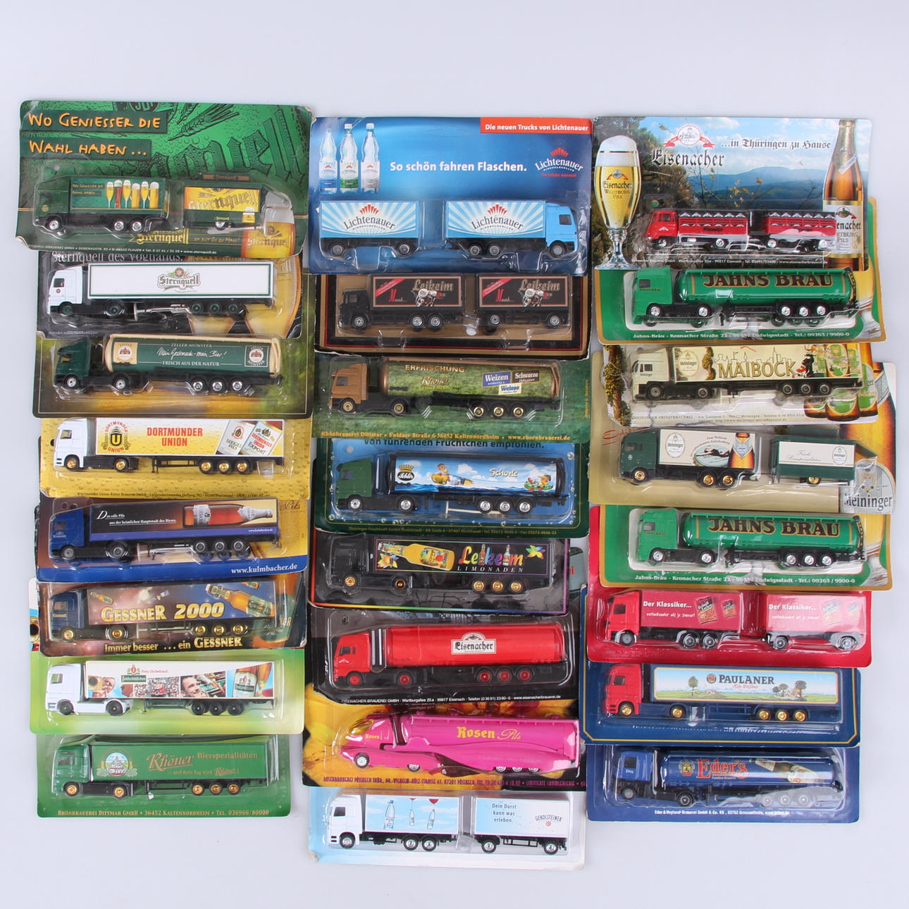 LASTBILAR, 24 st. Lastbilar med reklam, i orginalkartonger, 1900-tal.