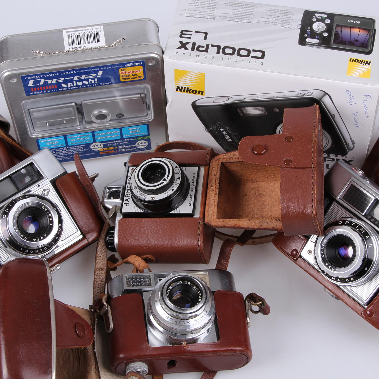 KAMEROR, 6 delar, 1900-tal.