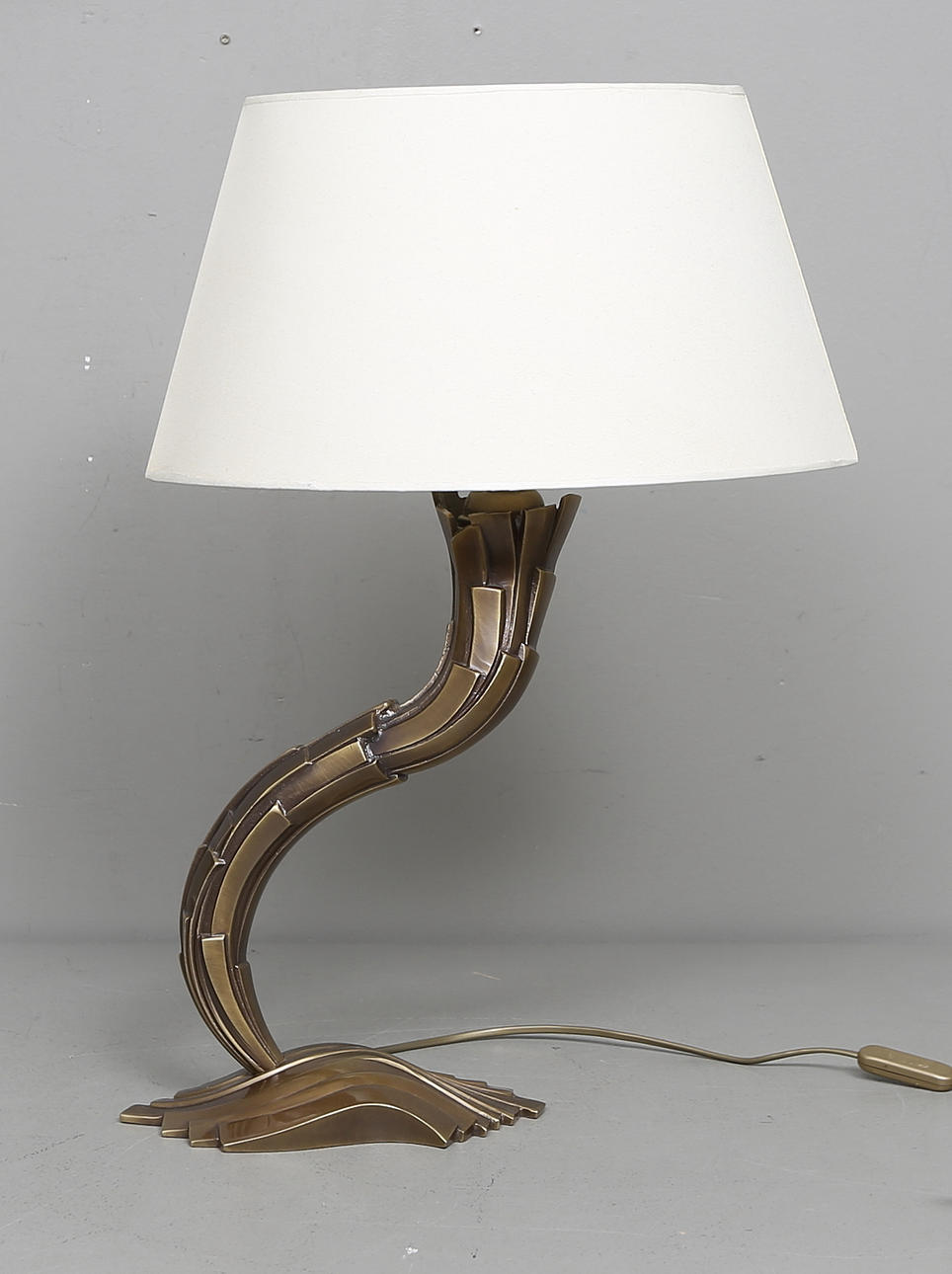 BORDSLAMPA, 1900-talets andra hälft.