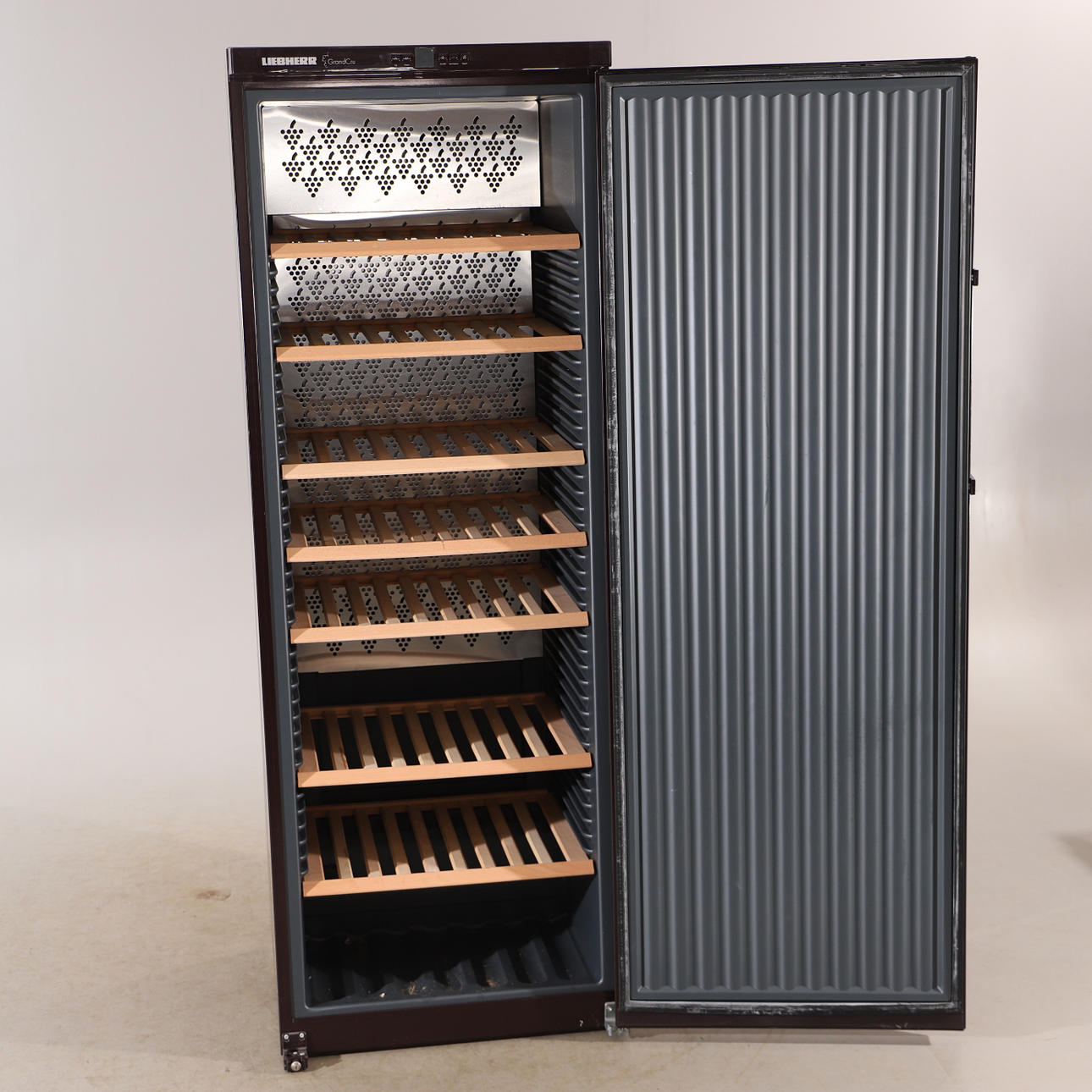 VINKYL, Liebherr, Grand Cru.