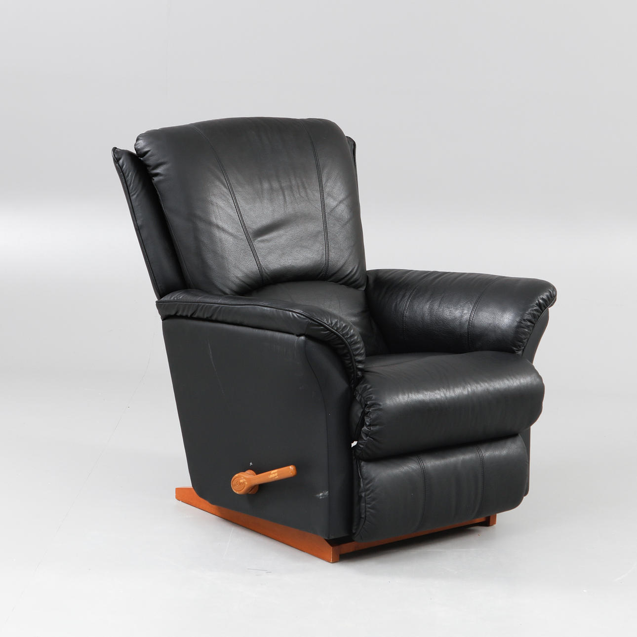 NOJATUOLI, La-Z-poika "Martini".