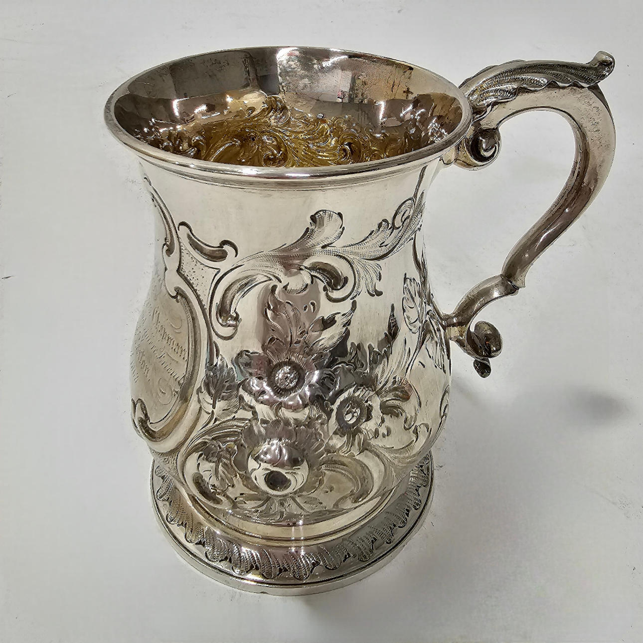 JARRA DE PLATA INGLESA, SIGLO XIX.