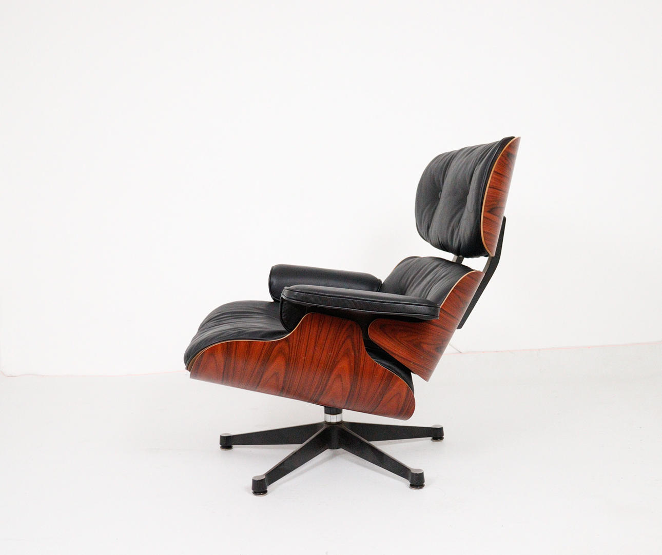 CHARLES & RAY EAMES. Vitra. Eames lounge chair, black. 2010.