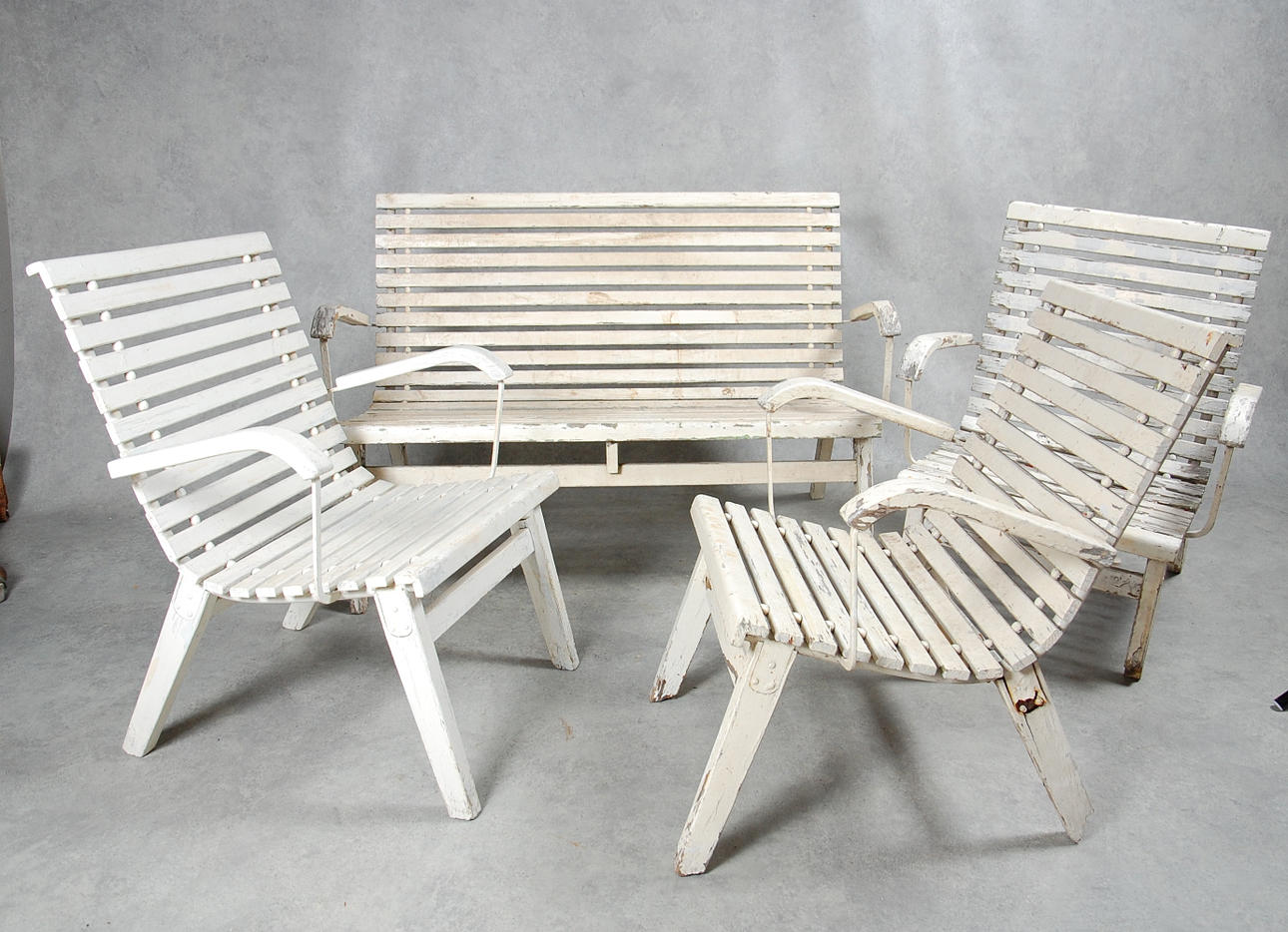 TRÄDGÅRDSMÖBLER, 4 delar, 1920-30 tal.