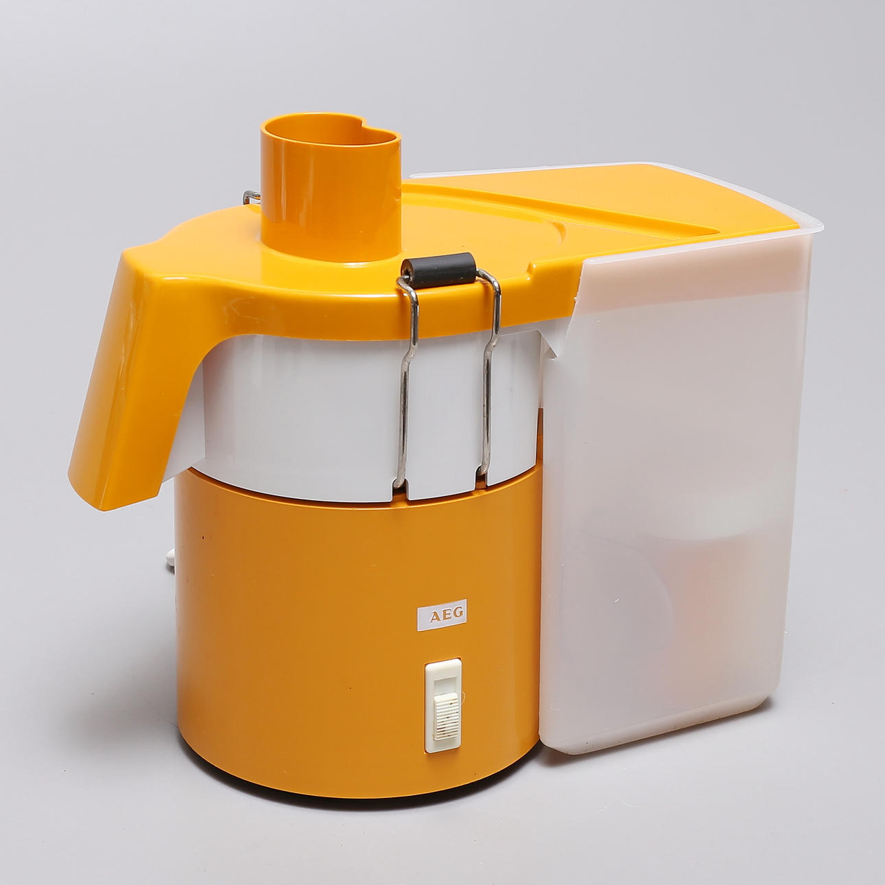 JUICEPRESS, AEG, Alemania.