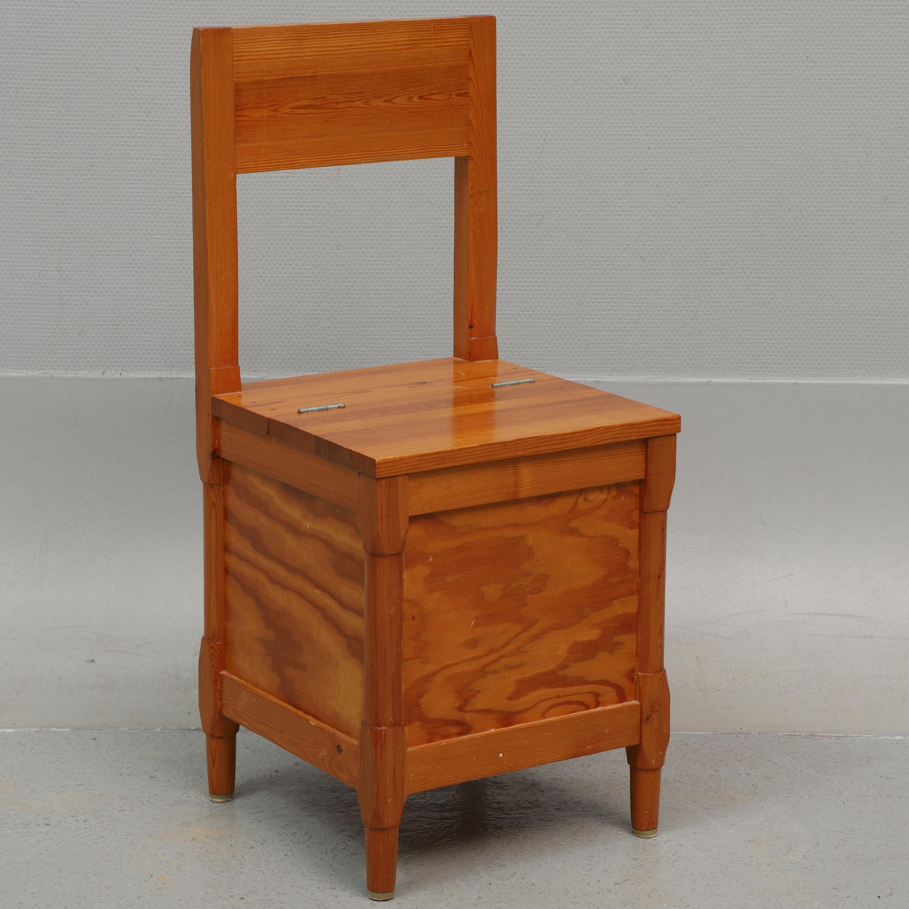 KINDERSTUHL, mit Stauraum, Kiefer.