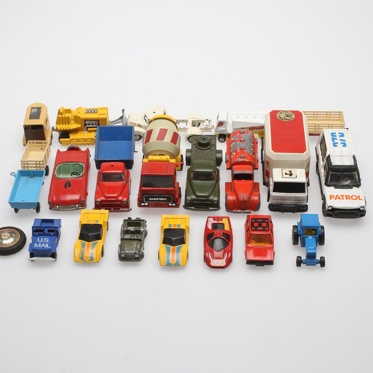 LEKSAKSBILAR, 18 st, mestadels Matchbox, England samt Danmark, 1900-tal.