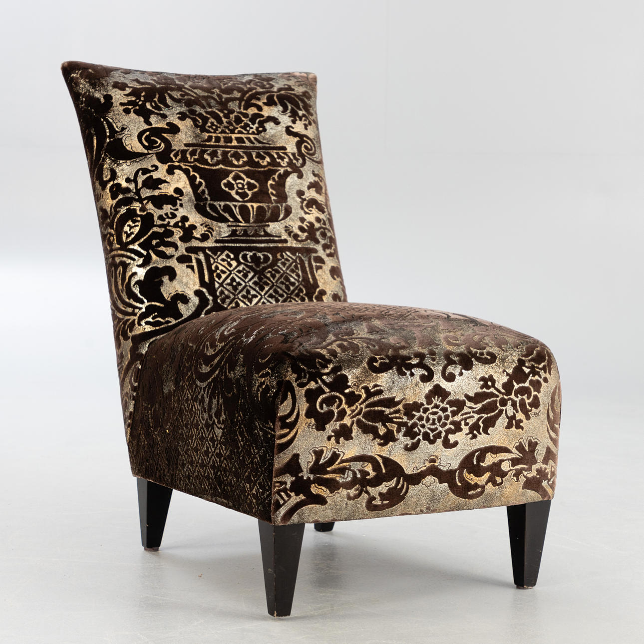 Chaiselounge Sessel, Seidenbezug.