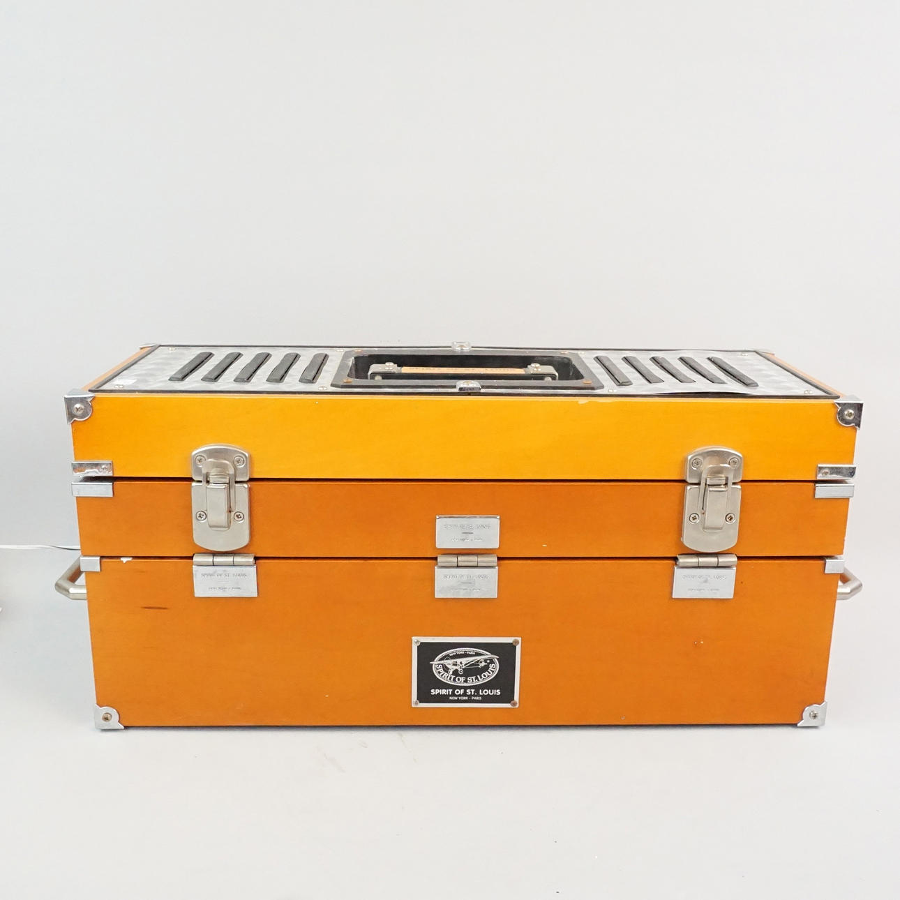 RADIO/CD/CASSETTE PLAYER, “SPIRIT OF ST. LOUIS