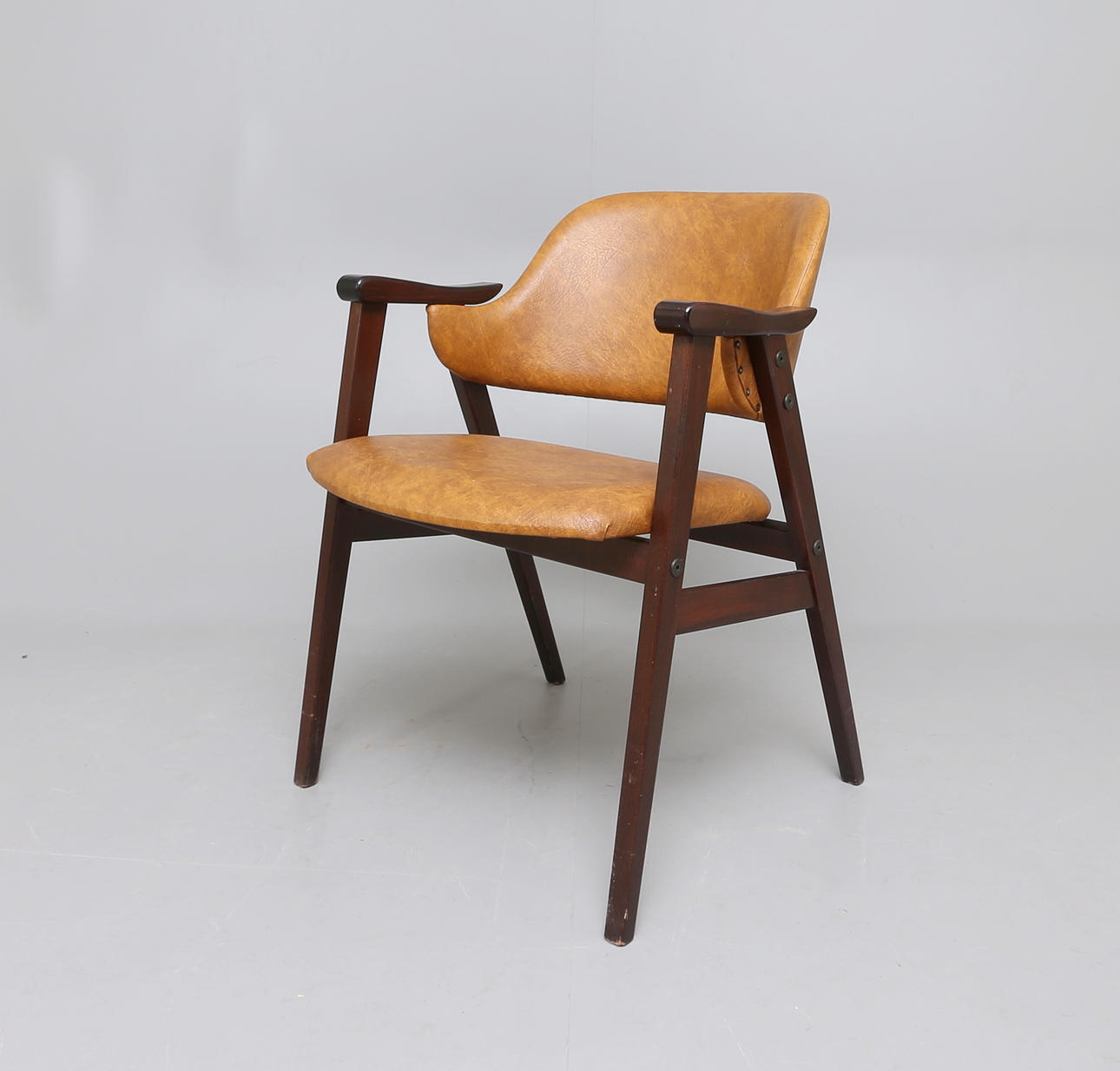 KARMSTOL, 1960/70-tal.