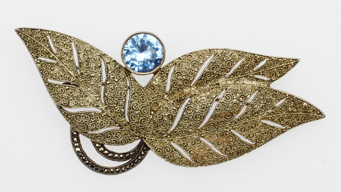 BROSCH, silver med akvamarin samt markasiter, Theodor Fahrner.