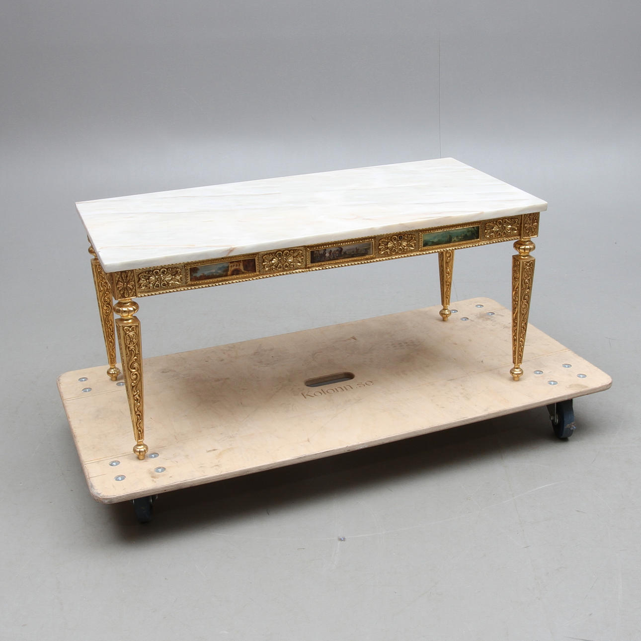 SOFFBORD med stenskiva, 1900-talets andra hälft.