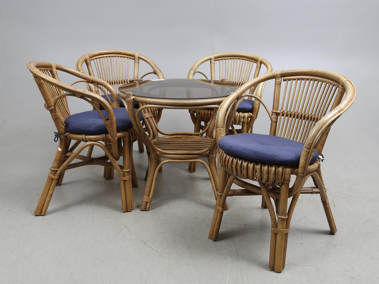 TRÄDGÅRDSGRUPP, 5 delar, 1900/2000-tal.