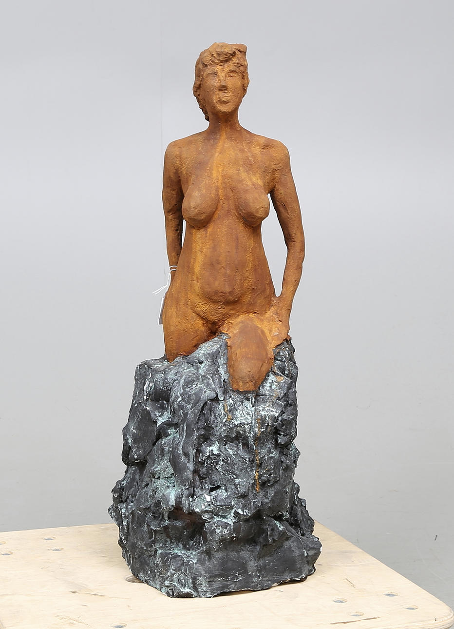JONAS KÄLLMAN. Skulptur, brons och rostpatinerat gips, signerad och daterad -14.