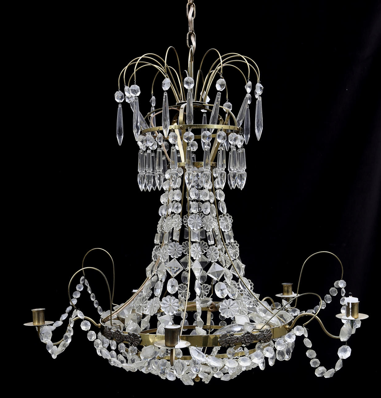TAKKRONA, gustaviansk stil, 1900-tal, total höjd ca. 128 cm.