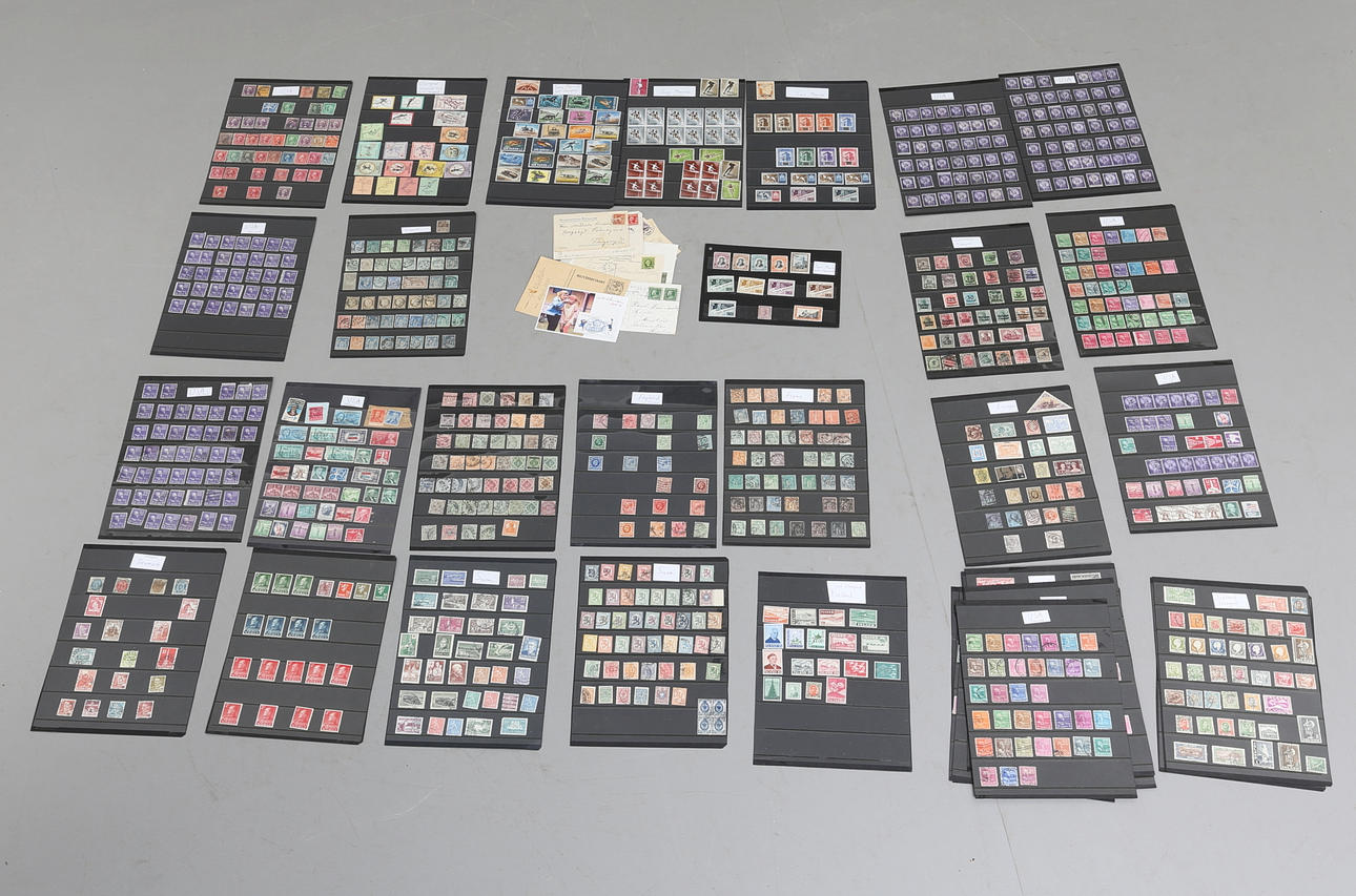 FRIMÄRKENSSAMLING Europa, USA samt San marino.