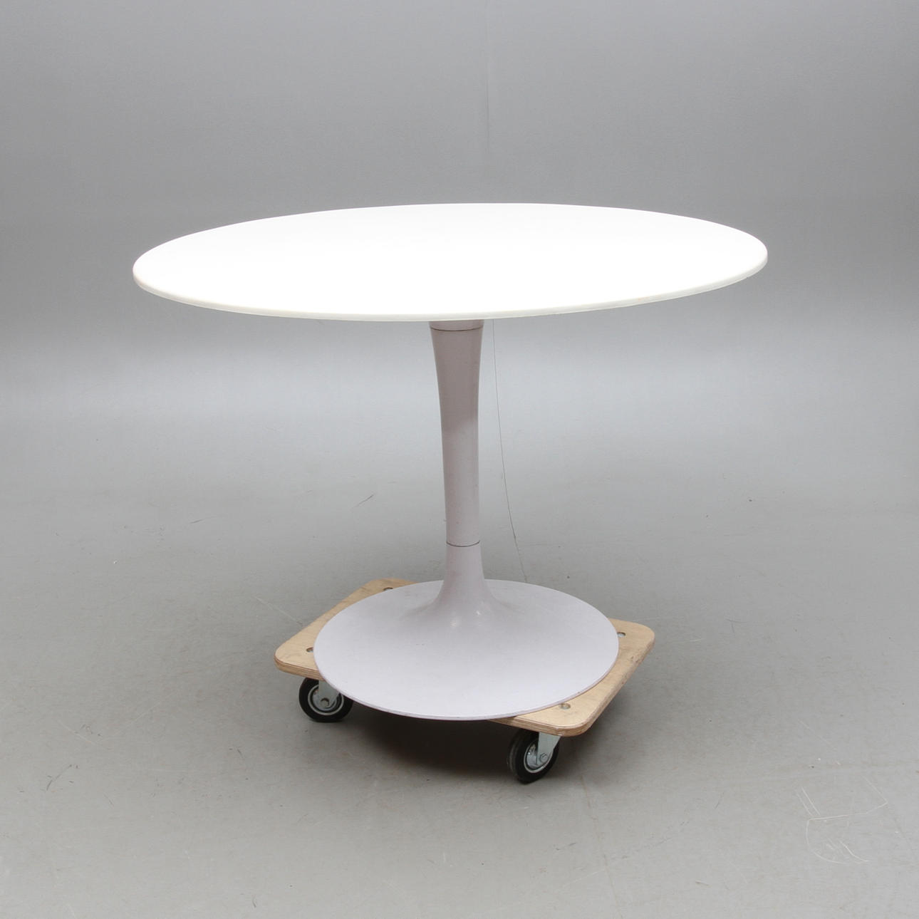 BORD, "Graal", Scancenter, 1900-talets andra hälft.