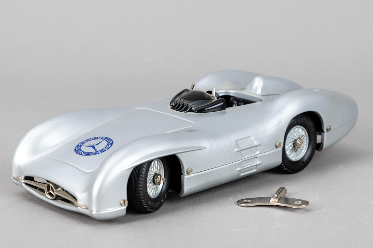 MÄRKLIN. Mercedes Benz racing car model W196. Toys - Toys - Auctionet