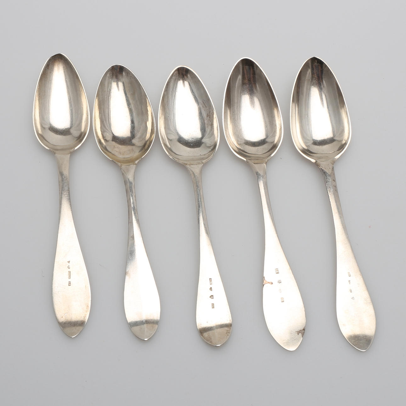 SKEDAR, 5 st, silver, Växjö, olika mästare, 1800-tal.