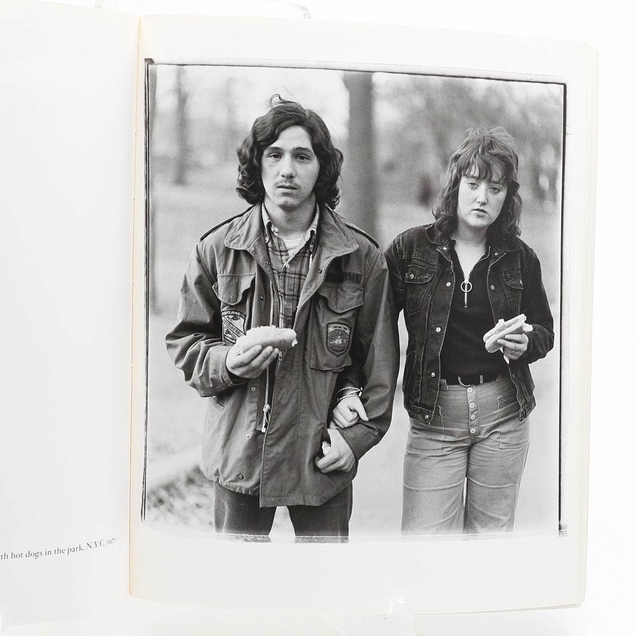 PHOTO. THE APERTURE MONOGRAPH WITH AMERICAN PHOTOGRAPHER DIANE 