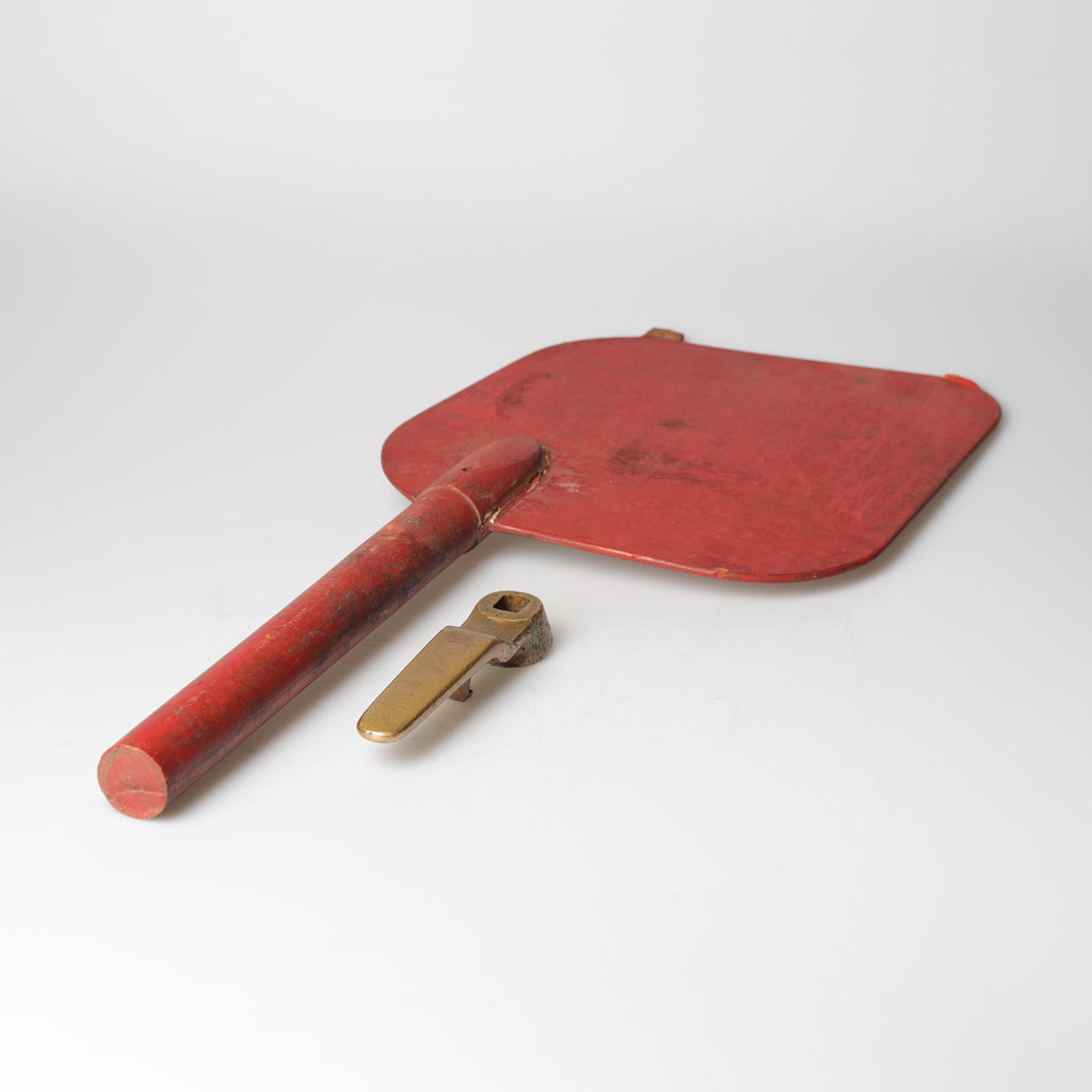 SIGNAL SPADE & CONTROL LEVER, for trains, 1900s.
