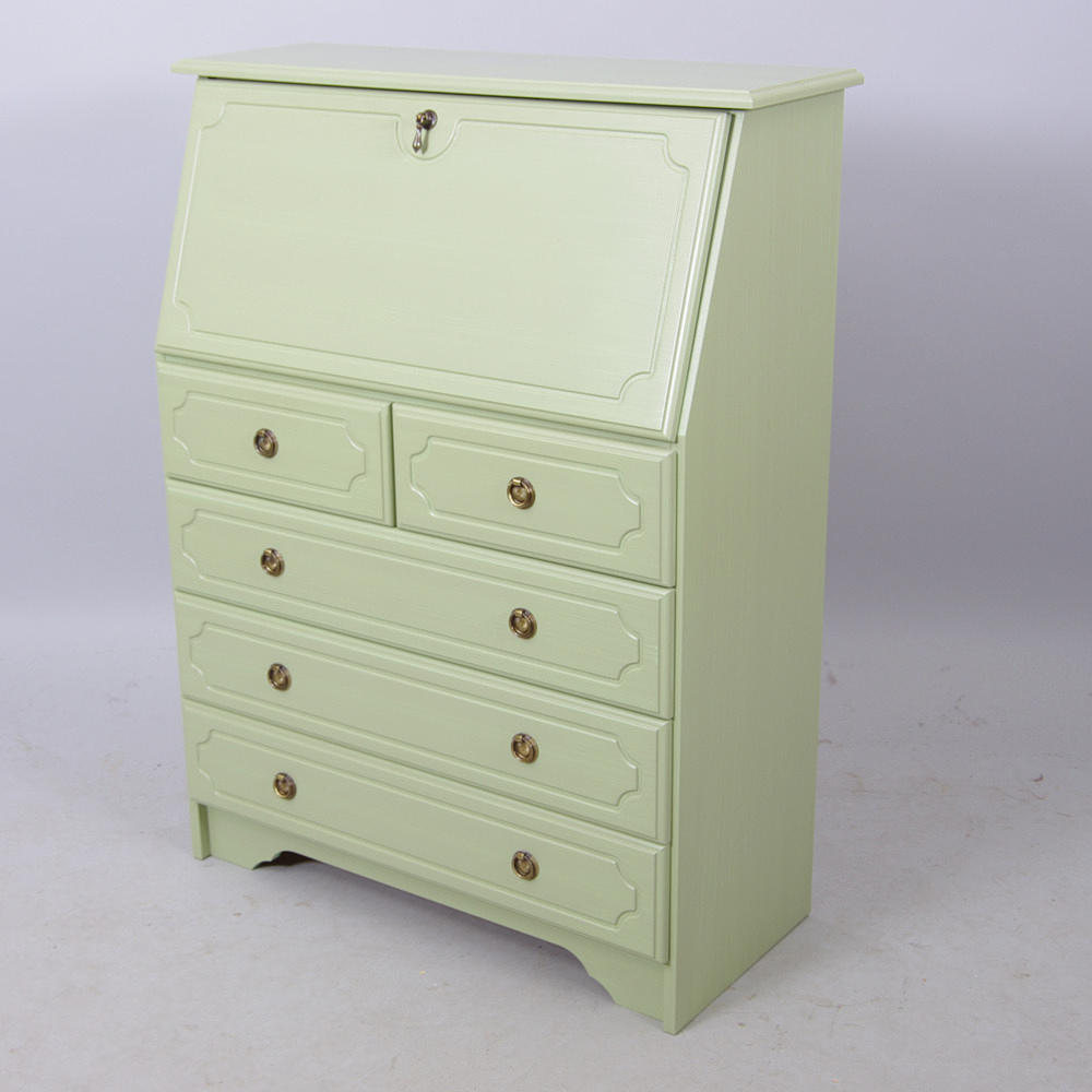 SNEDKLAFFSEKRETÄR, grönmålad, 1900/2000-tal.