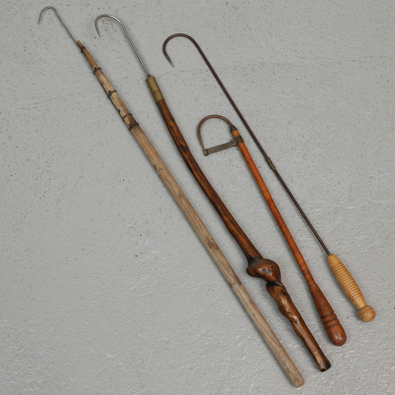 HUGGKROKAR, 4 st, trä & metall.