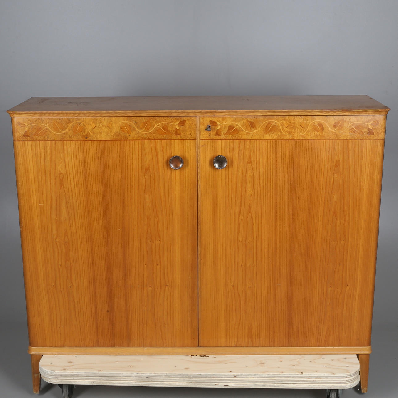 LINNESKÅP, 1950/60-tal.