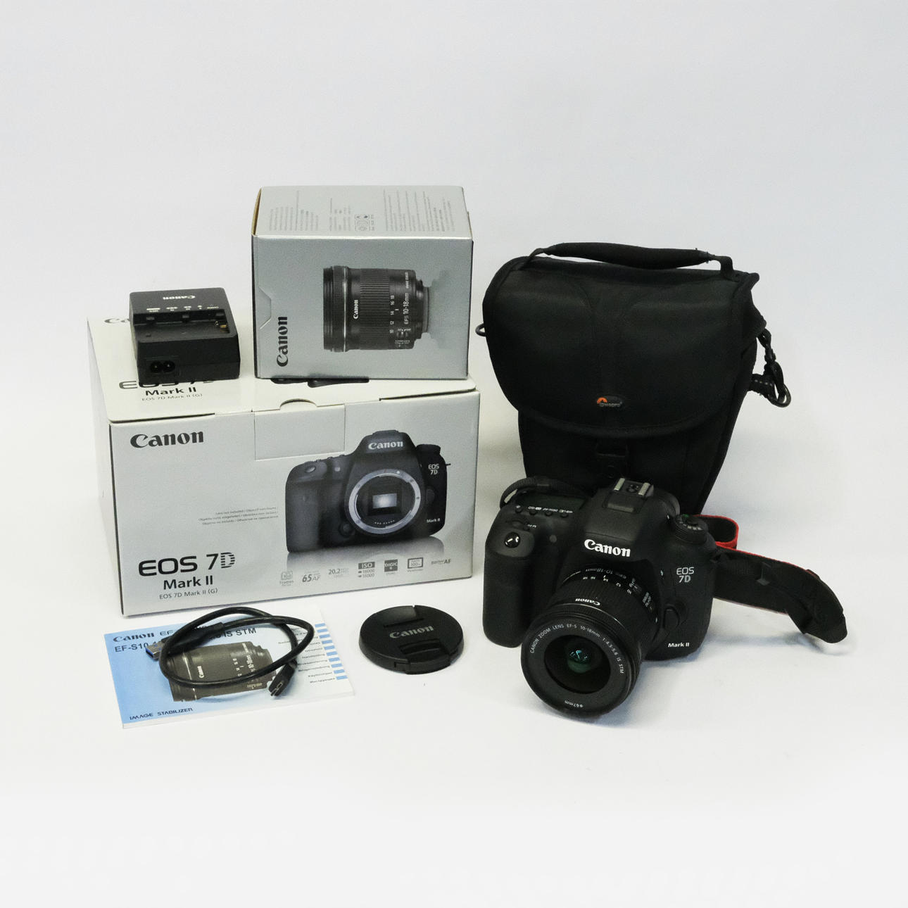 CANON. SYSTEMKAMERA. EOS 7D MARK II MED OBJEKTIV.