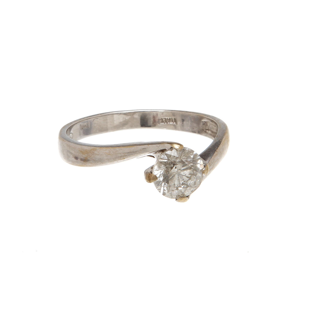 RING, 18K rödguld med diamant, totalt ca 0,8 ct. Vikt 3,3 g.